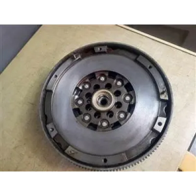 Golf 6 CCZ GTI flywheel dual mass